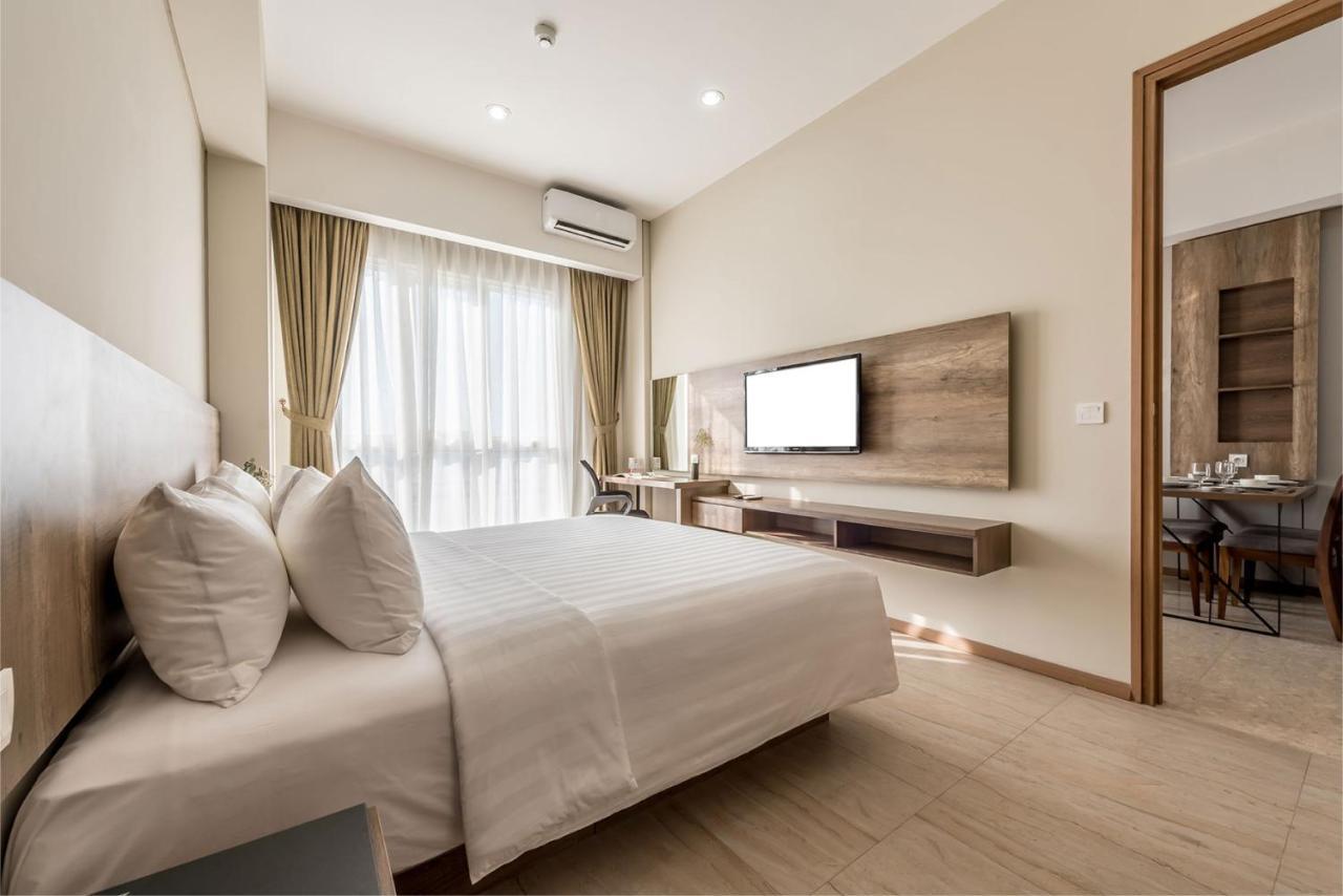 Grande Valore Hotel&Serviced-Apartment Cikarang Esterno foto