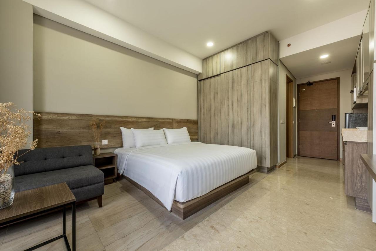 Grande Valore Hotel&Serviced-Apartment Cikarang Esterno foto